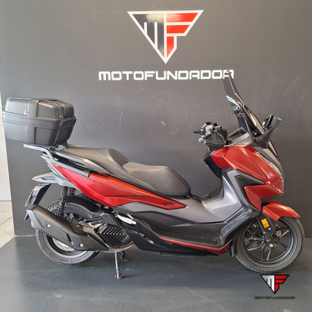 Honda Forza 125