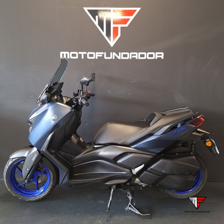 Yamaha XMax 300