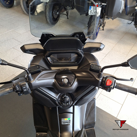 Yamaha XMax 300